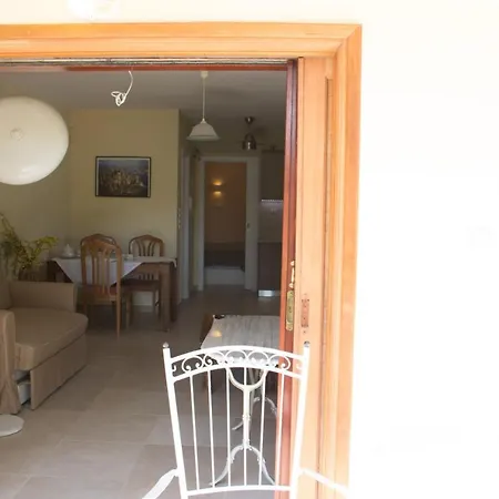 Vouliagmeni Riviera Apartment Athens