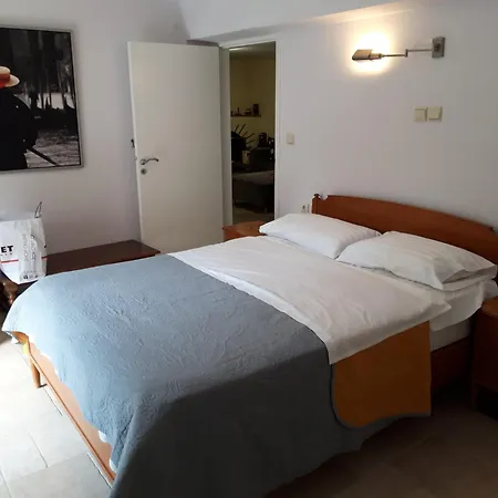 Apartment Vouliagmeni Riviera Athens